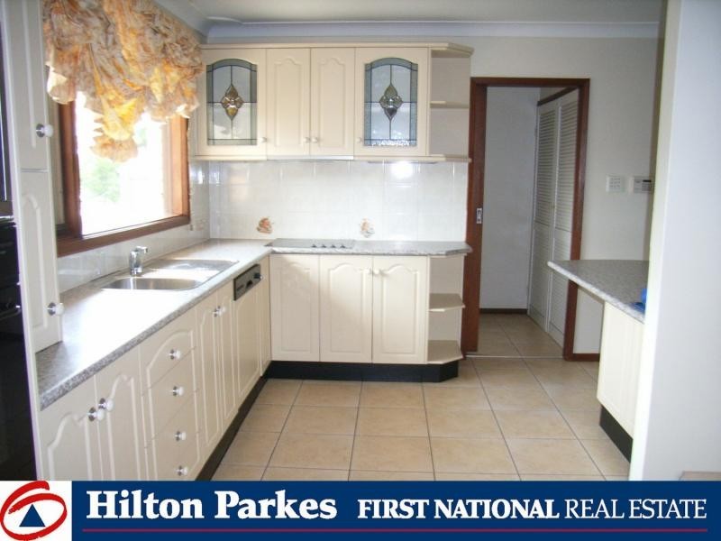 16 Doctor Lawson Place, Rooty Hill NSW 2766