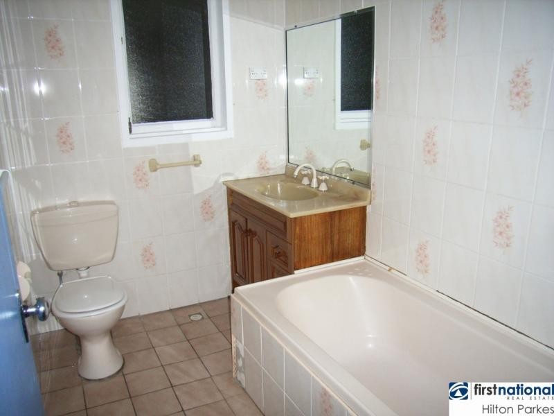 10 Basilisk Place, Whalan NSW 2770