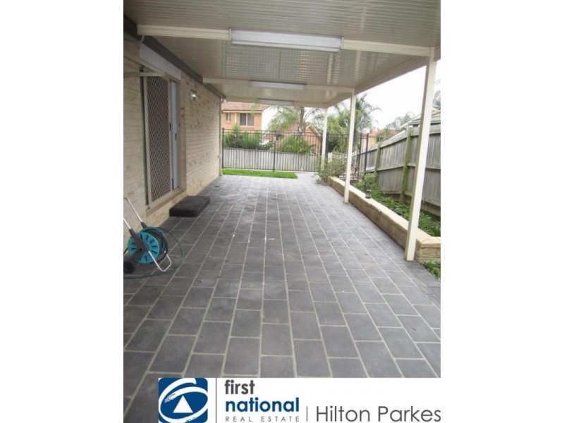 11 Linde Road, Glendenning NSW 2761