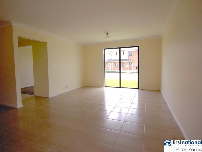 24 Taradale Drive, Ropes Crossing NSW 2760