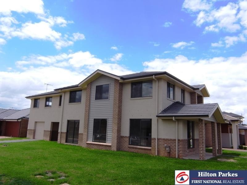 24 Taradale Drive, Ropes Crossing NSW 2760