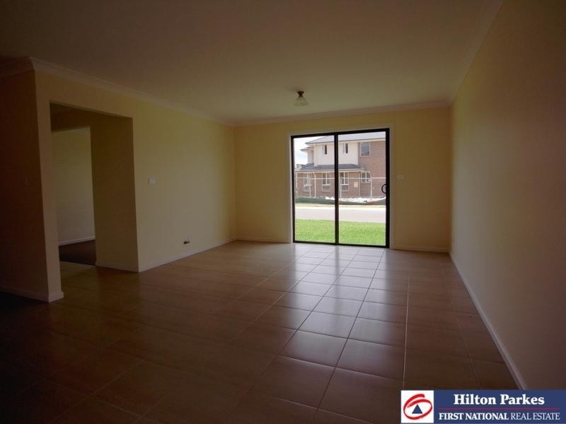 24 Taradale Drive, Ropes Crossing NSW 2760