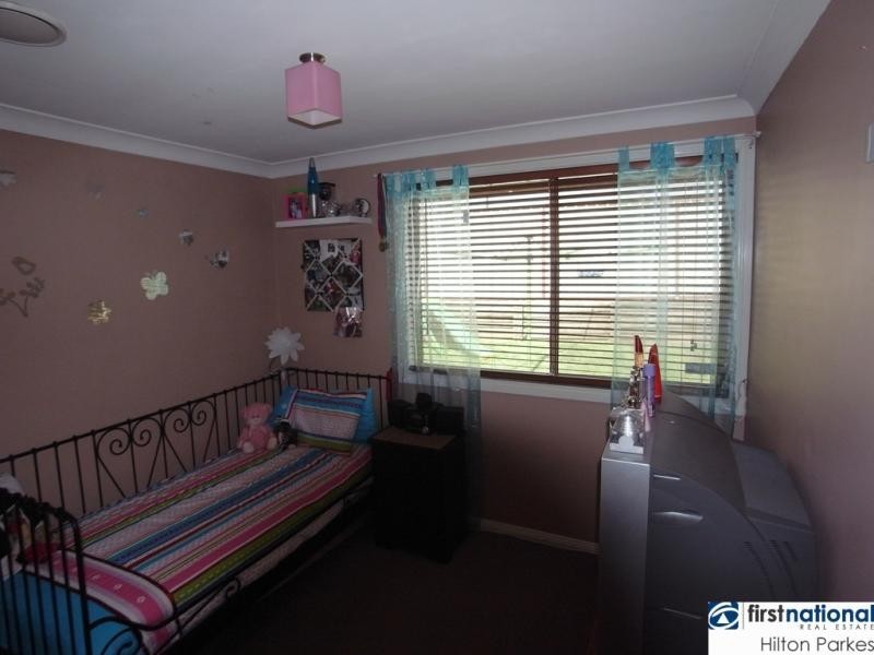 18 Sperring Ave, Oakhurst NSW 2761