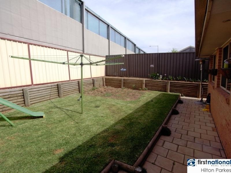 18 Sperring Ave, Oakhurst NSW 2761