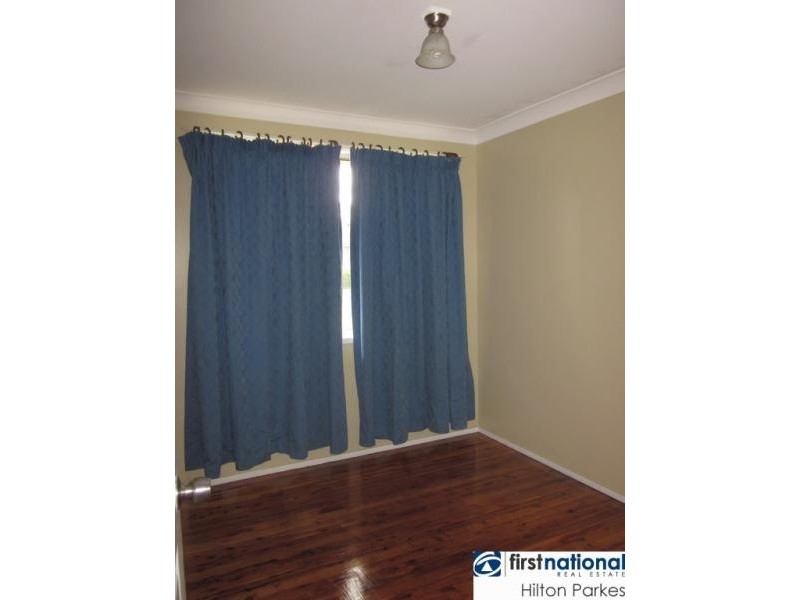 10 Malone Cres, Dean Park NSW 2761