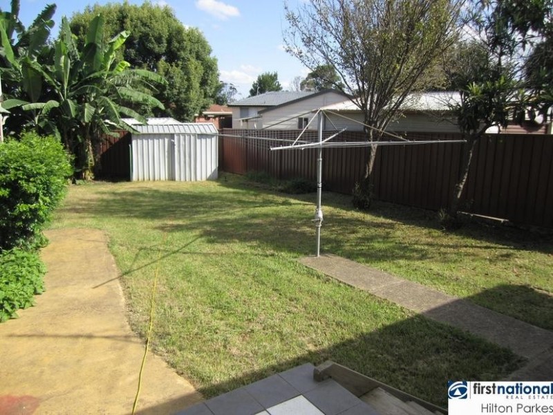 10 Malone Cres, Dean Park NSW 2761