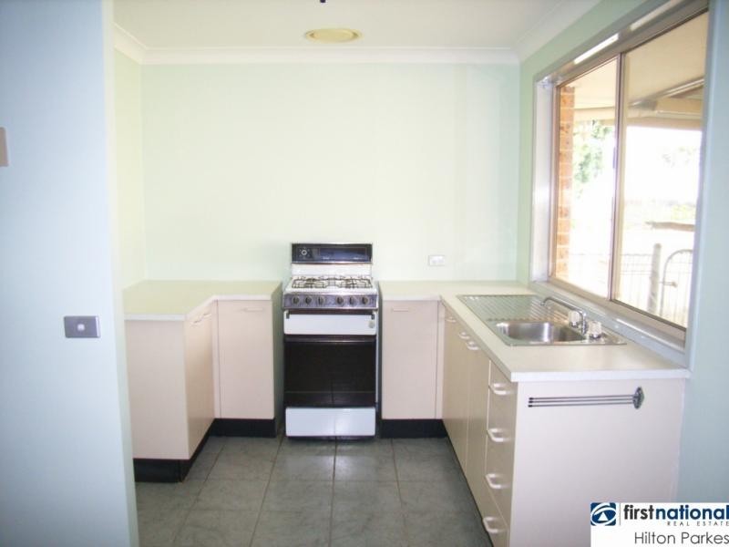 6 Matheson Grove, Hassall Grove NSW 2761