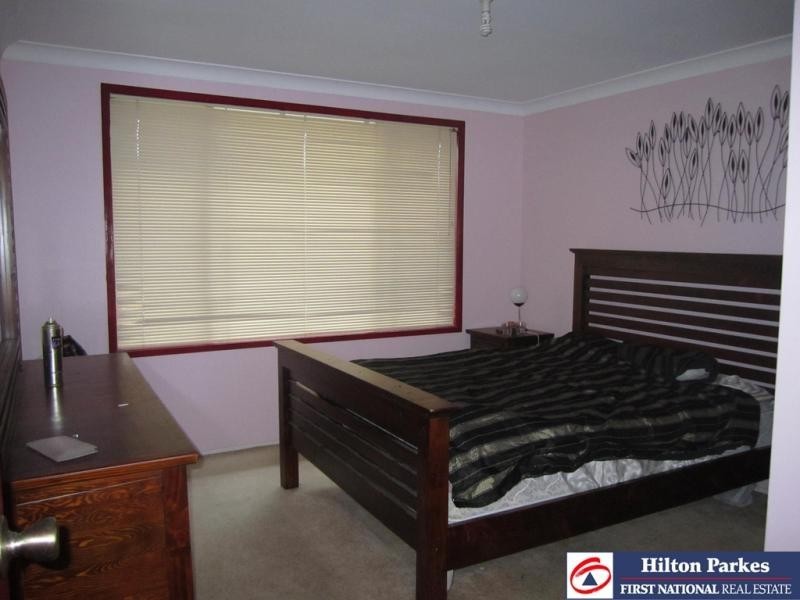 18 Sanctuary Park Drive, Plumpton NSW 2761