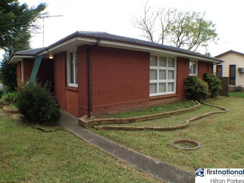 17 Richardson Crescent, Hebersham NSW 2770