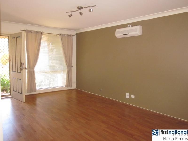 11/12 Sinclair Ave, Blacktown NSW 2148