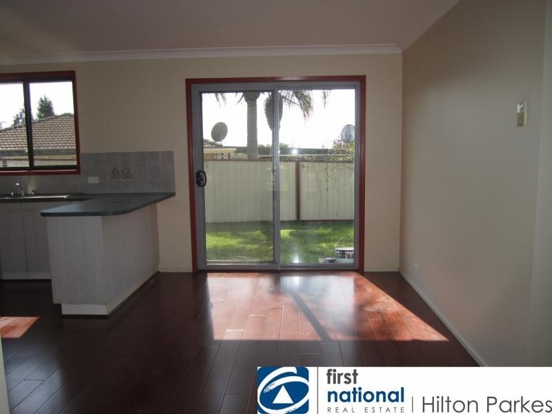 12 Matheson Grove, Hassall Grove NSW 2761