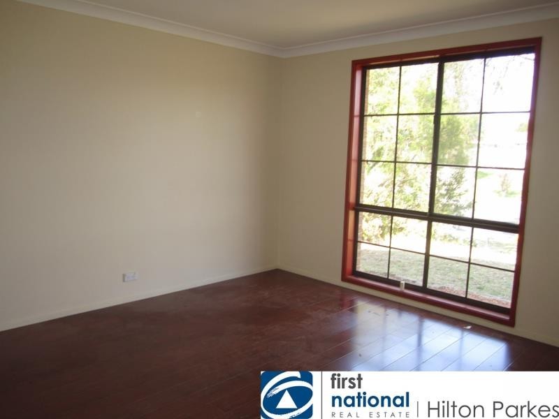 12 Matheson Grove, Hassall Grove NSW 2761