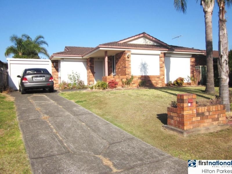 15 Darrell Street, Oakhurst NSW 2761