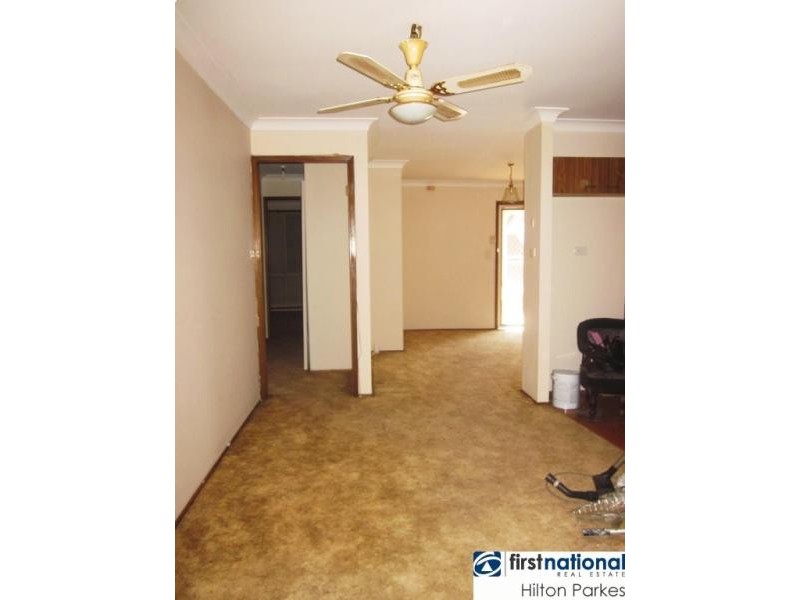 15 Darrell Street, Oakhurst NSW 2761