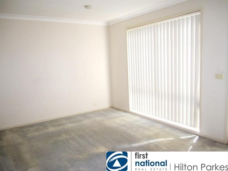 5b Dimascio Place, Oakhurst NSW 2761