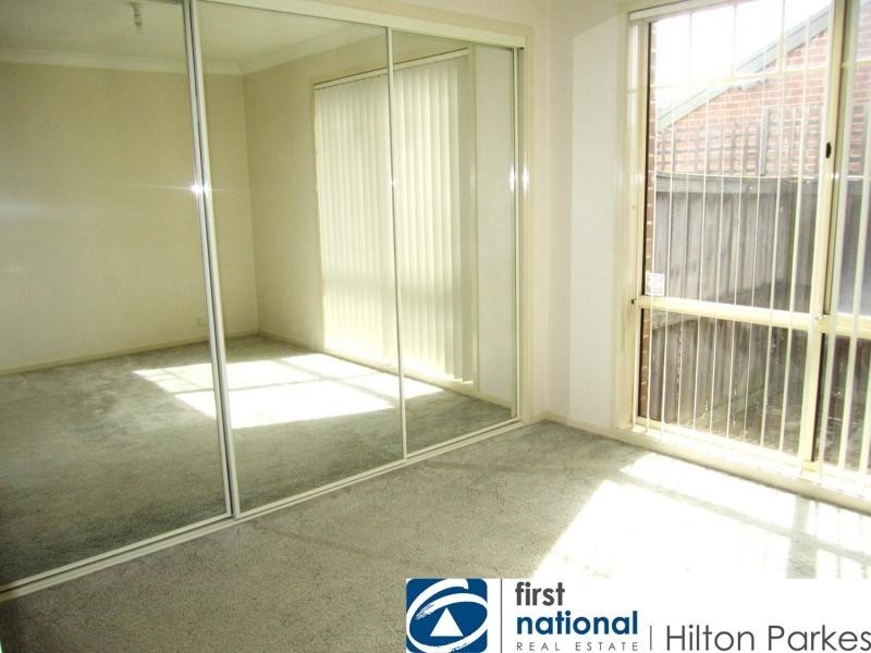 5b Dimascio Place, Oakhurst NSW 2761