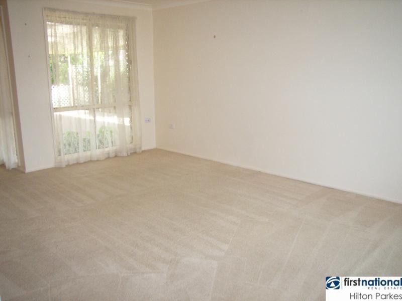 6 Natalie Place, Oakhurst NSW 2761