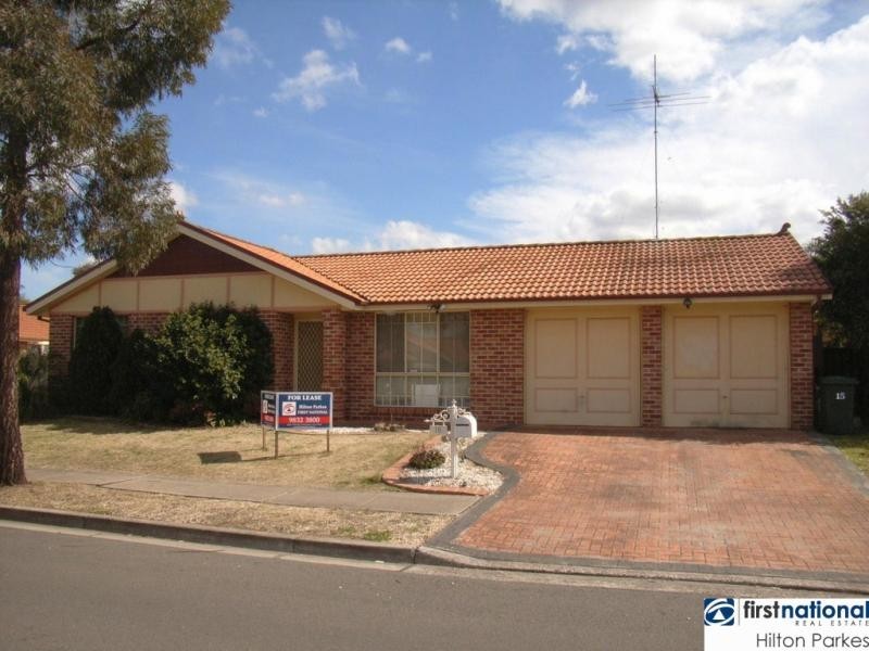 15 Sanctuary Park Drive, Plumpton NSW 2761
