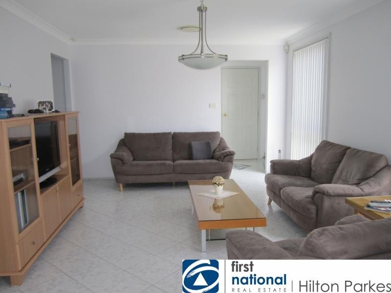 10 Tallowood Street, Plumpton NSW 2761