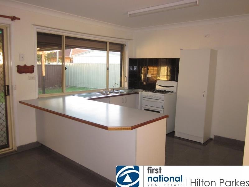 8 Glenda Place, Plumpton NSW 2761