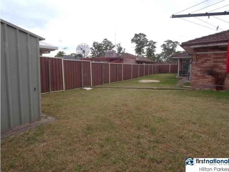 27 Verrills Avenue, Oakhurst NSW 2761