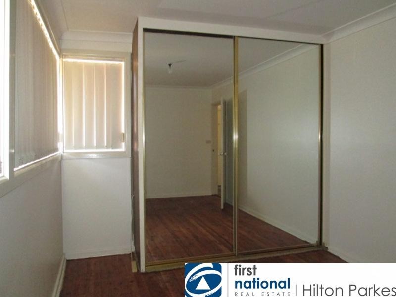 9 Macartney Cres, Hebersham NSW 2770