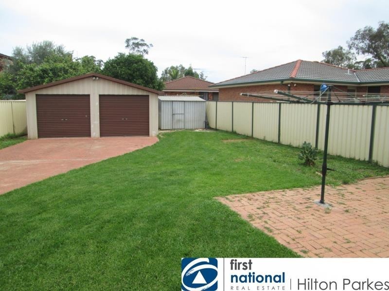 44 Lyall Avenue, Dean Park NSW 2761