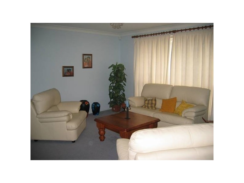 23 Appletree Grove, Oakhurst NSW 2761