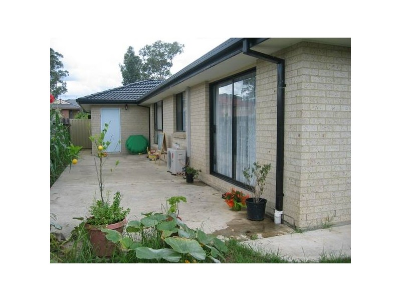 23 Appletree Grove, Oakhurst NSW 2761