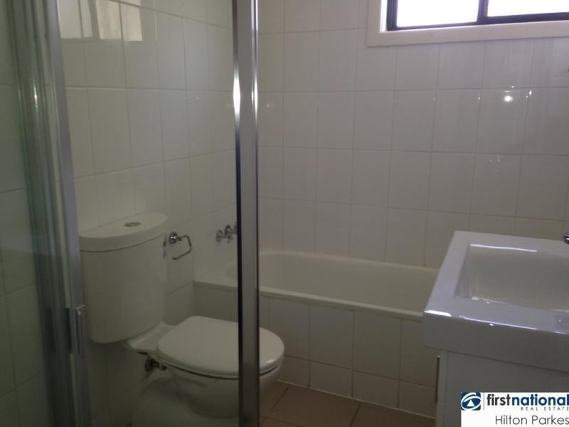 16 Luzon Street, Lethbridge Park NSW 2770