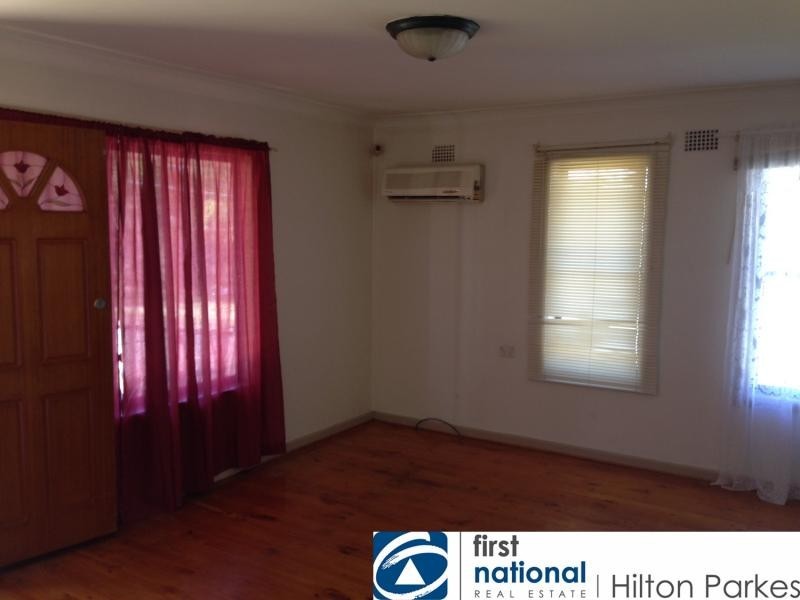 5 Mackellar Road, Hebersham NSW 2770