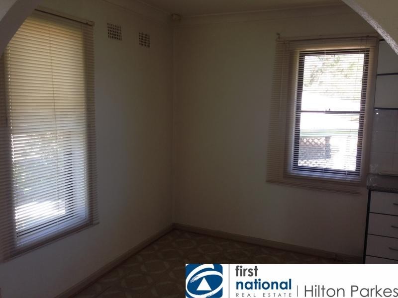 5 Mackellar Road, Hebersham NSW 2770