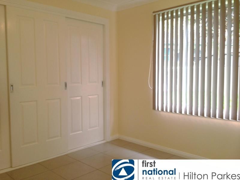 52a Lingayen Ave, Lethbridge Park NSW 2770