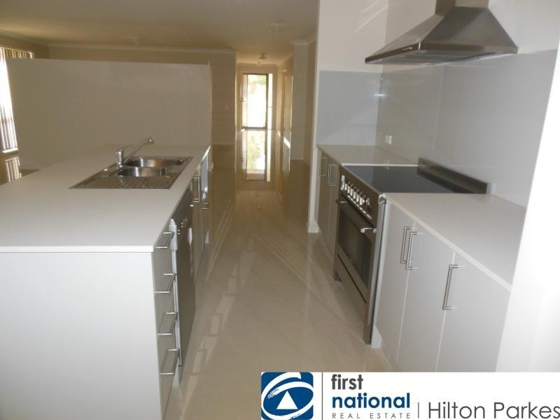 18 Flora Street, Plumpton NSW 2761