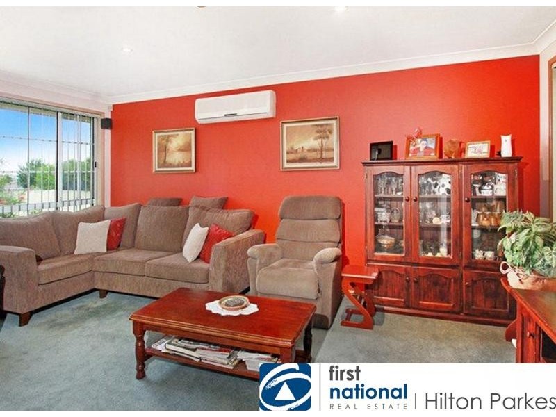 4 Renata Place, Hassall Grove NSW 2761