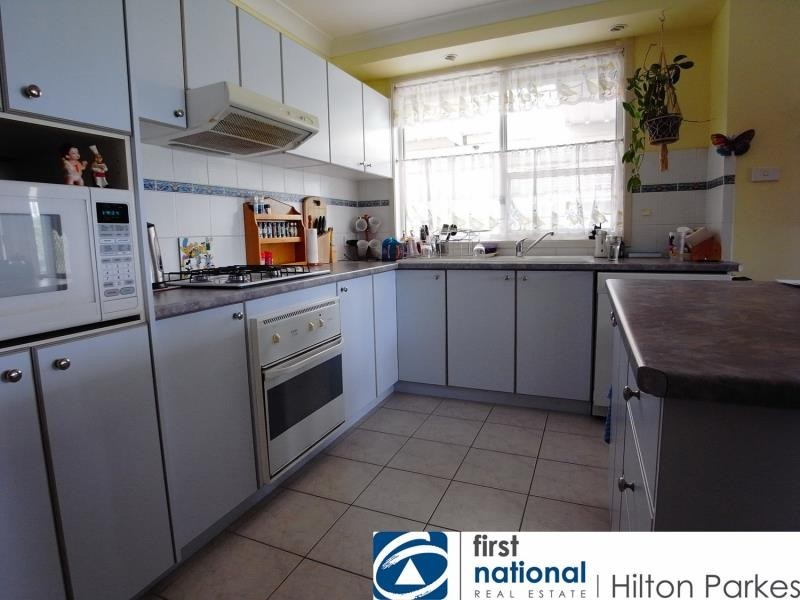 28 Paradise Close, Plumpton NSW 2761