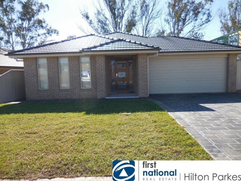 100 Capuchin Way, Plumpton NSW 2761