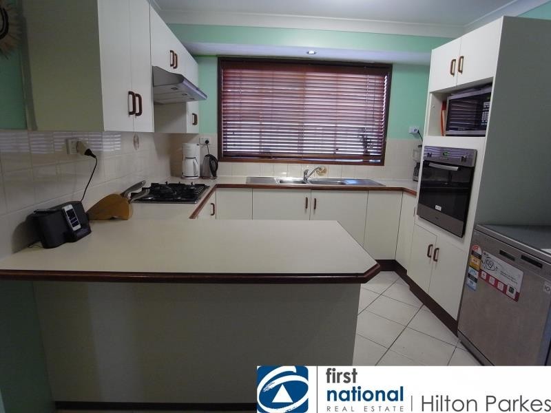 8 Westcott Place, Oakhurst NSW 2761