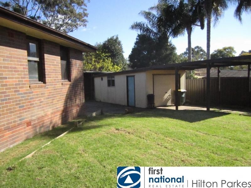 16 Riddell Cres, Blackett NSW 2770