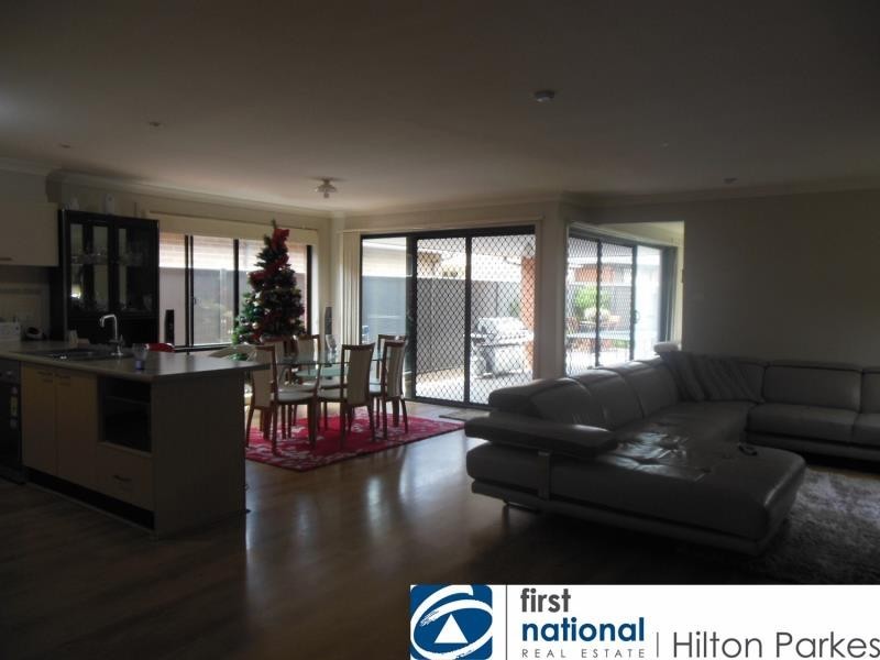 18 Bradley Street, Ropes Crossing NSW 2760