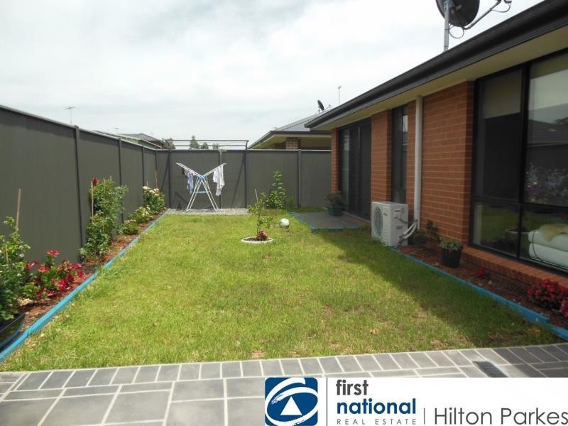 18 Bradley Street, Ropes Crossing NSW 2760