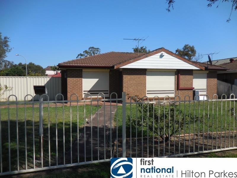 19 Shinnick Drive, Oakhurst NSW 2761