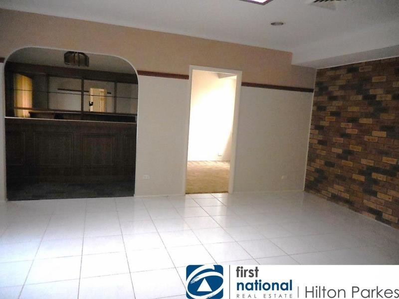 11 Lamerton Street, Oakhurst NSW 2761