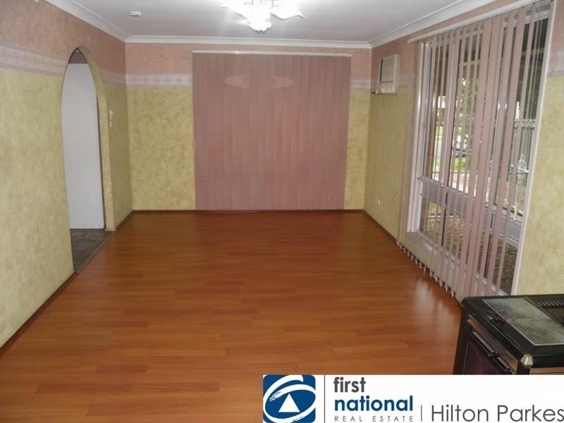 105 Colebee Crescent, Hassall Grove NSW 2761