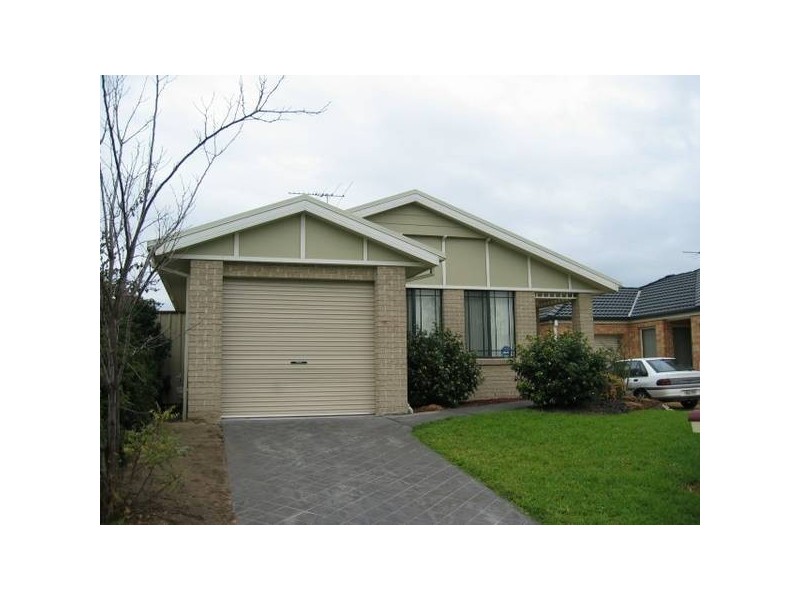 3 Pepperidge Gve, Oakhurst NSW 2761