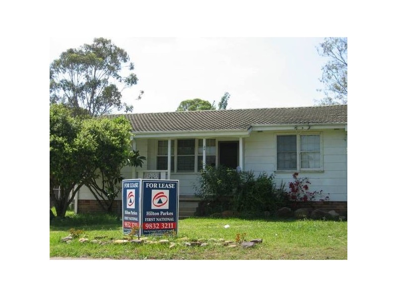 26 Niland Cres, Blackett NSW 2770