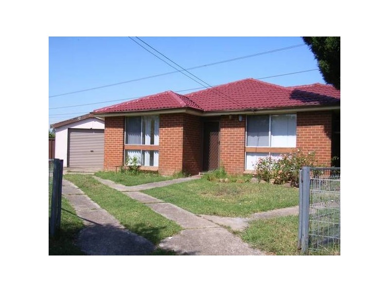 18 Roche Gve, Shalvey NSW 2770