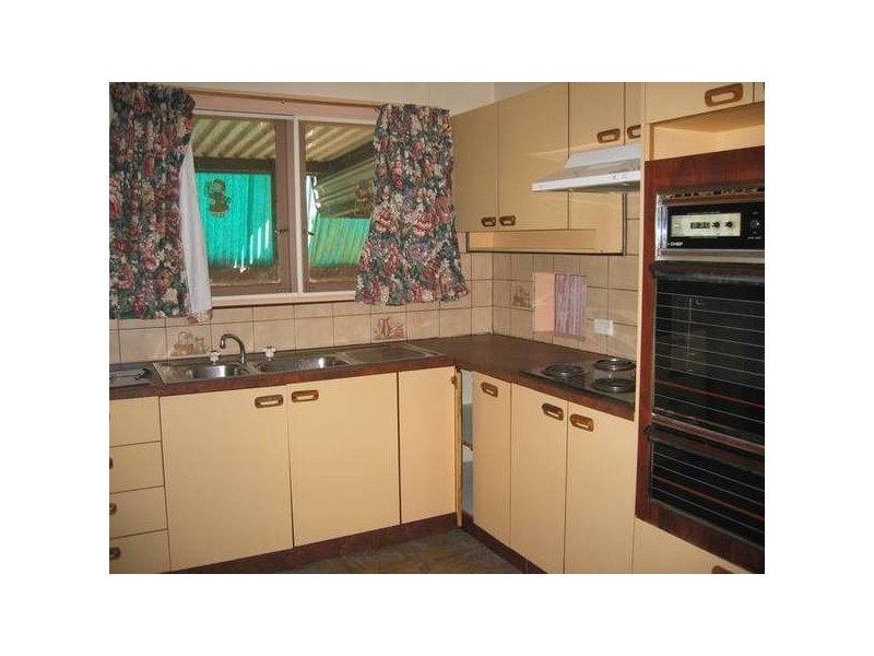 4 Slessor Place, Blackett NSW 2770