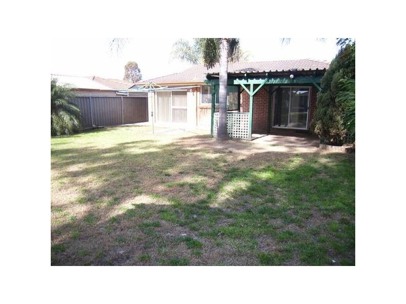 20 Lenton Cres, Oakhurst NSW 2761