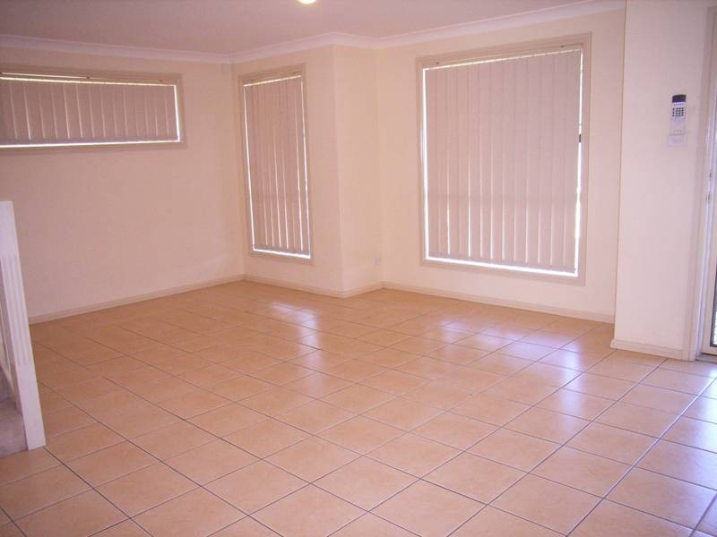 3/23 Shaughnessy Street, Oakhurst NSW 2761